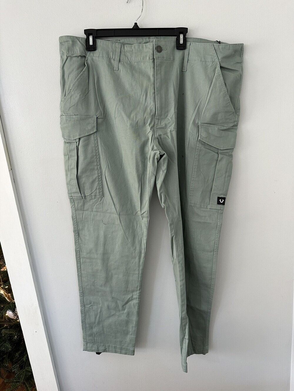 True Religion Men's Cargo Pants Tapered Desert Pine Green NWT Size 40